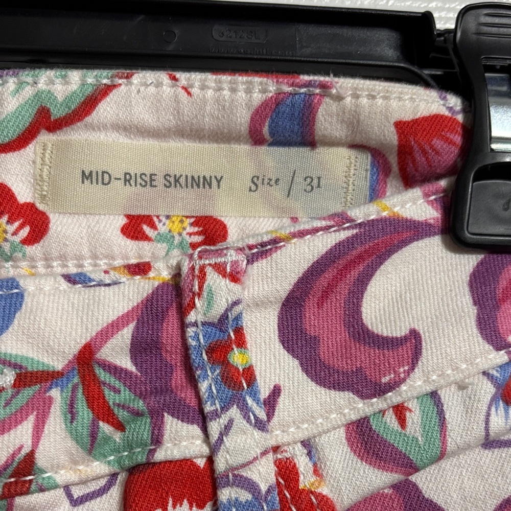 Pilcro and the Letterpress White Floral Print Skinny Jeans Like New - Picture 3 of 13